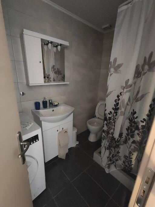 Two-Storey House In Kardamyla Mármaron Extérieur photo