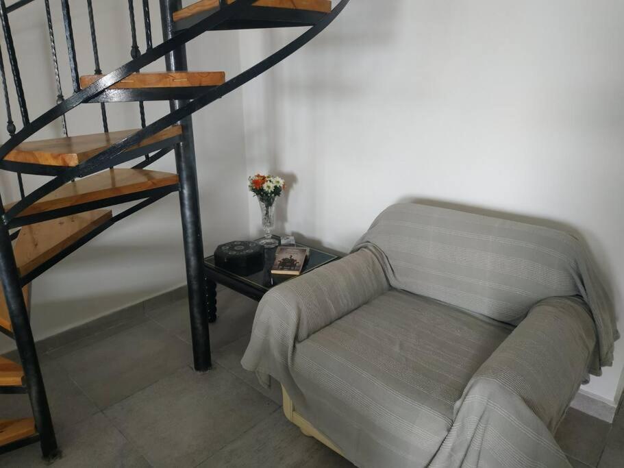 Two-Storey House In Kardamyla Mármaron Extérieur photo