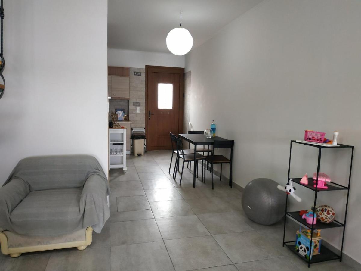 Two-Storey House In Kardamyla Mármaron Extérieur photo